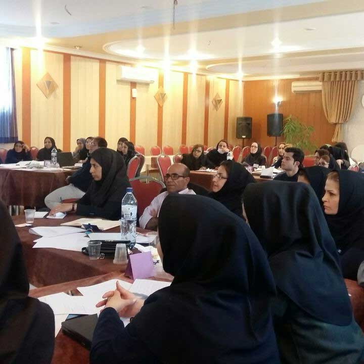 شرکت در کارگاه ها