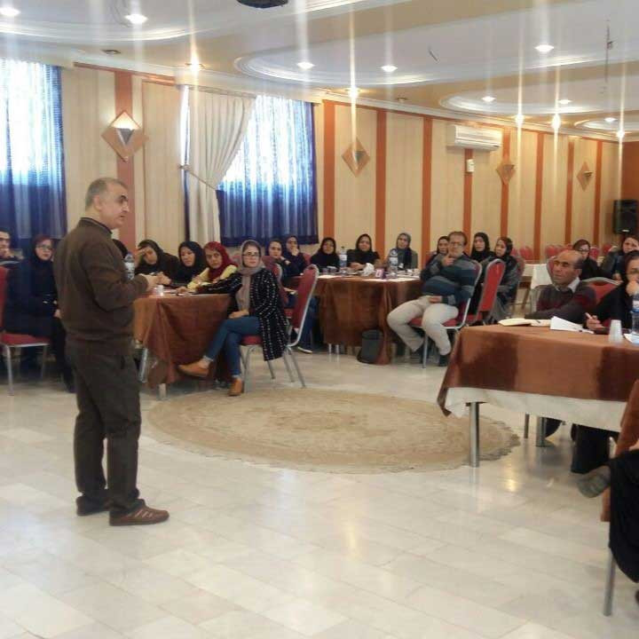 شرکت در کارگاه ها