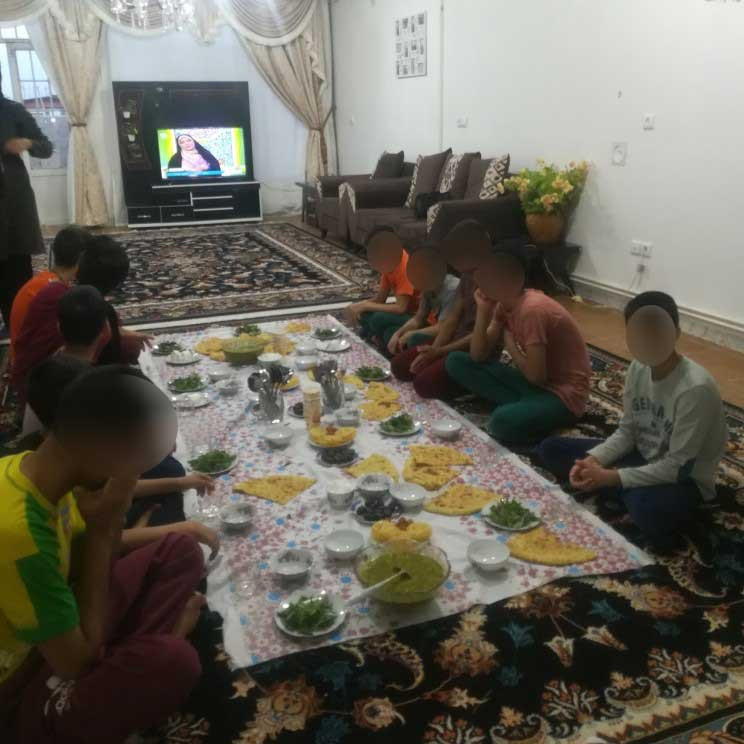 افطاری خانه مهر ماندگار