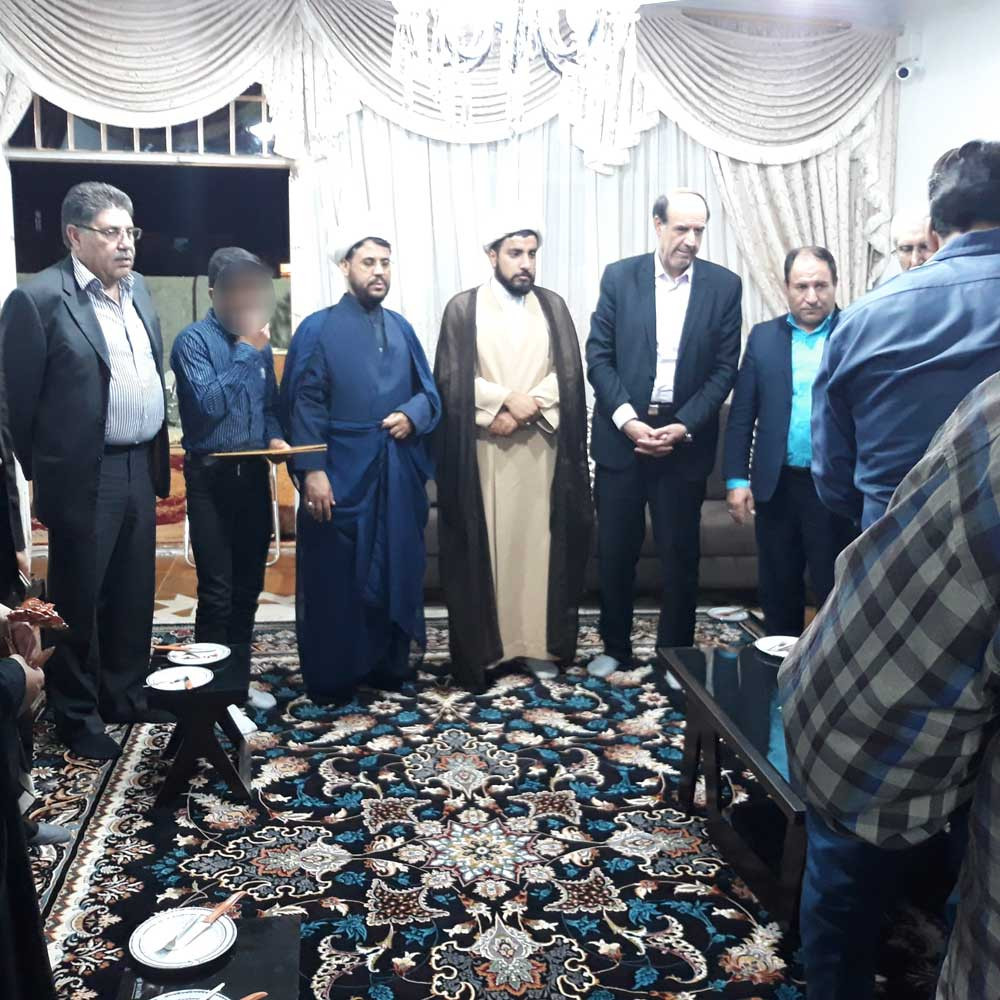 دیدار با مسئولین