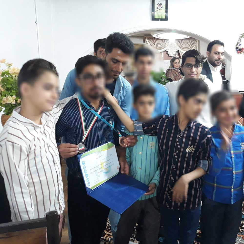 دیدار با مسئولین
