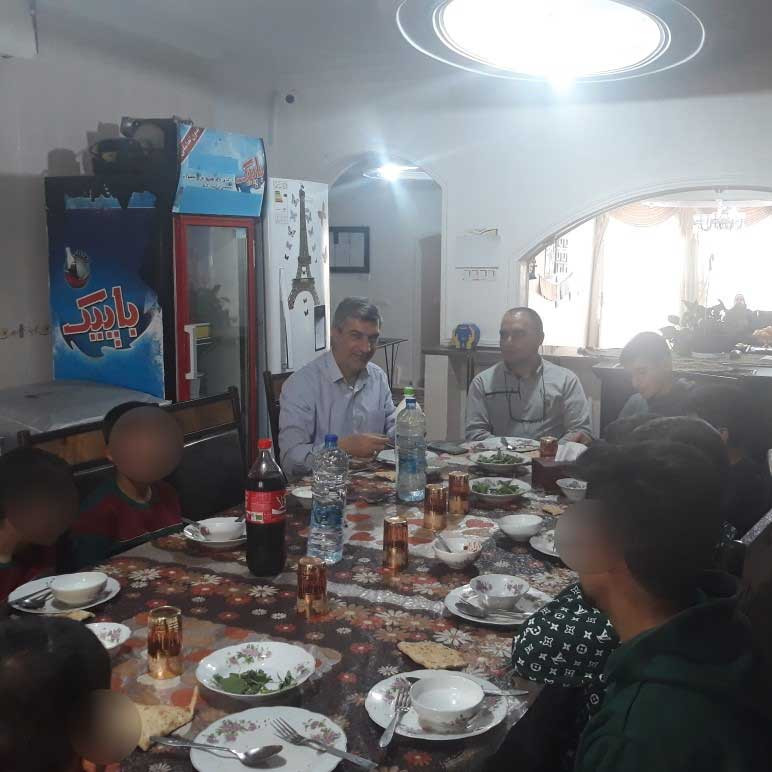 دیدار با مسئولین