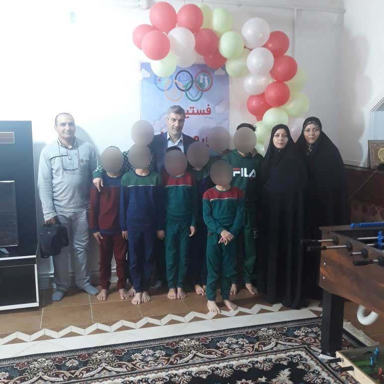 دیدار با مسئولین
