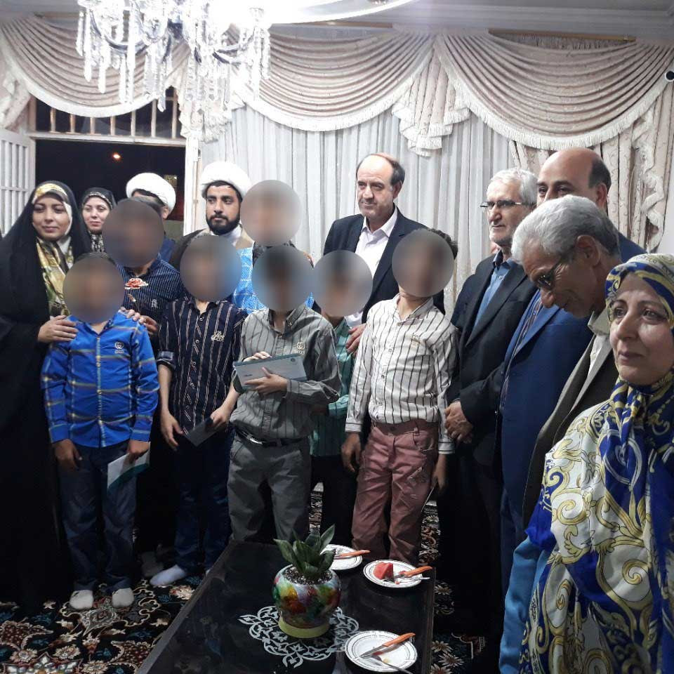 دیدار با مسئولین