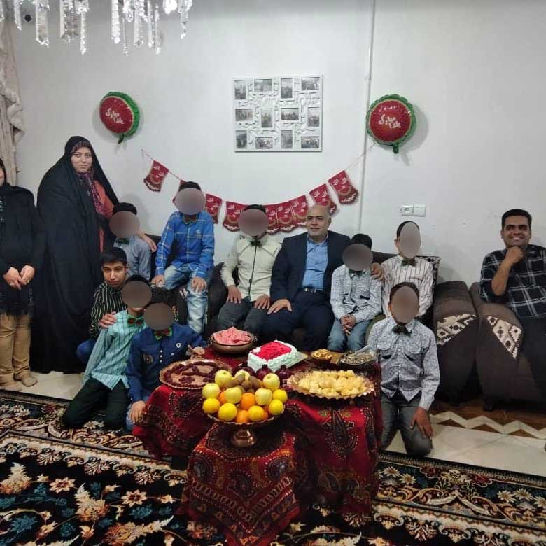 دیدار با مسئولین