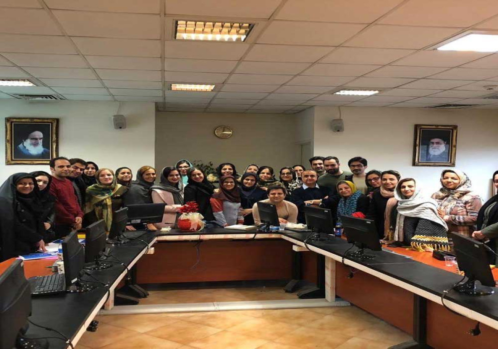 شرکت در کارگاه ها